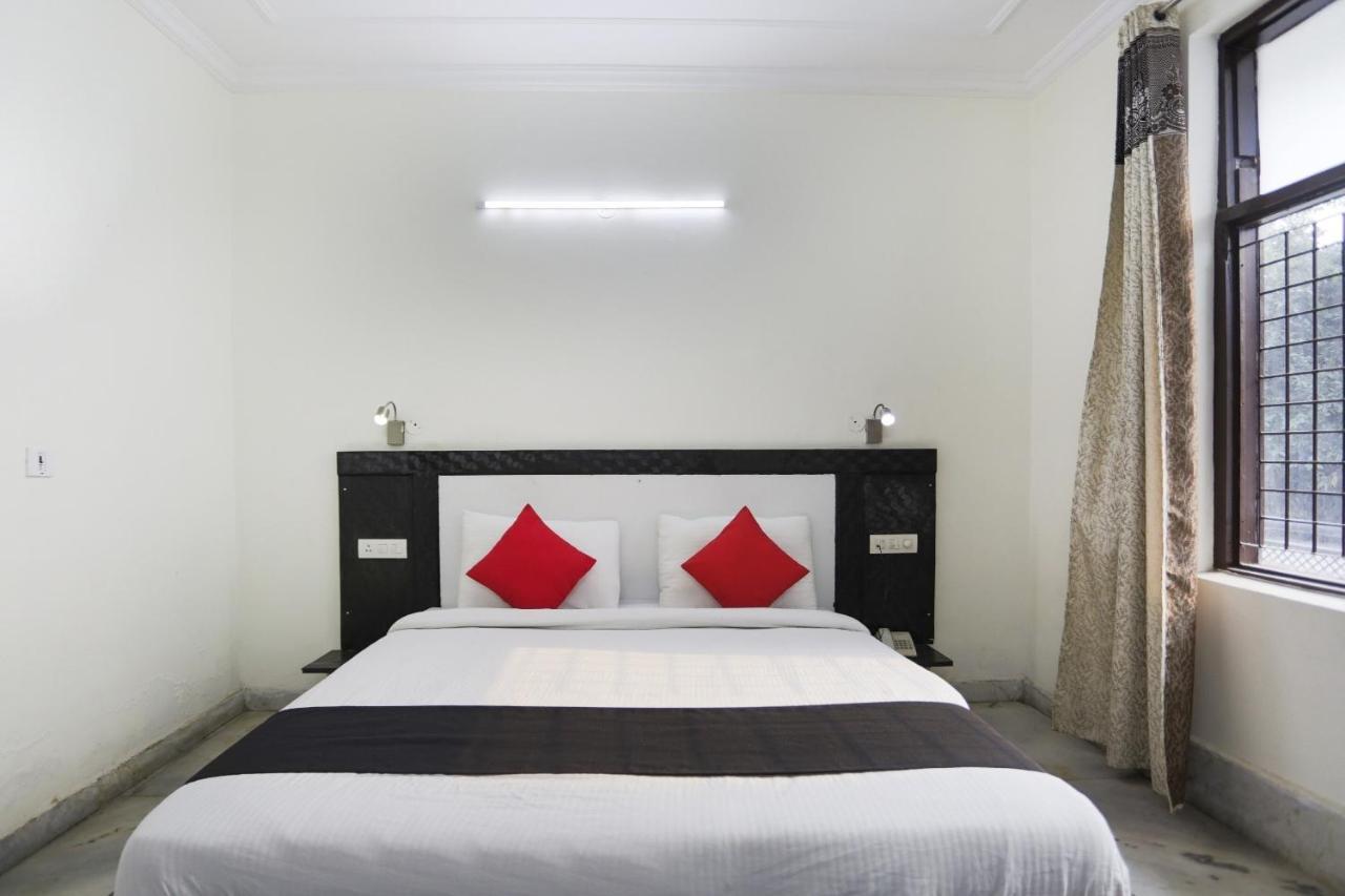 Hotel Capital O The Nest Expo Near Pvr Ansal Plaza Greater Noida Extérieur photo