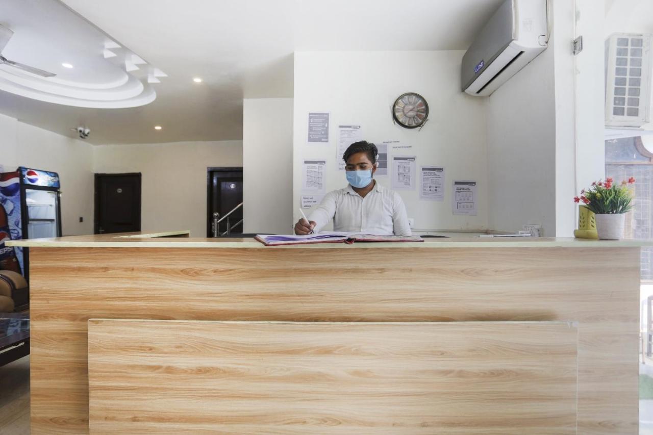 Hotel Capital O The Nest Expo Near Pvr Ansal Plaza Greater Noida Extérieur photo