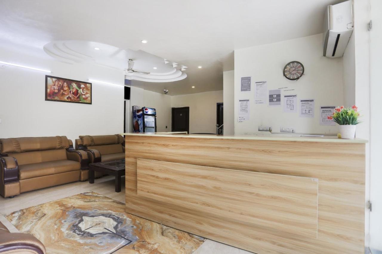 Hotel Capital O The Nest Expo Near Pvr Ansal Plaza Greater Noida Extérieur photo